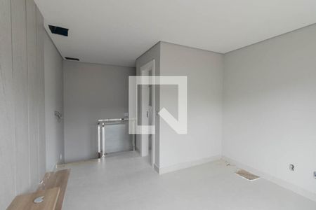 Quarto 1 Suite 1 de casa de condomínio para alugar com 3 quartos, 200m² em Santa Felicidade, Curitiba