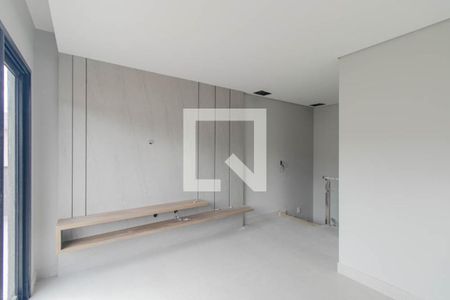 Quarto 1 Suite 1 de casa de condomínio para alugar com 3 quartos, 200m² em Santa Felicidade, Curitiba