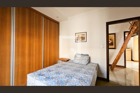 Quarto 1 de casa para alugar com 4 quartos, 350m² em Vila Arriete, São Paulo