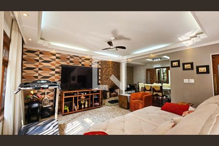 Sala de casa para alugar com 4 quartos, 350m² em Vila Arriete, São Paulo