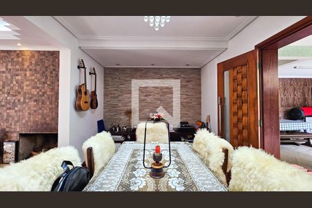 Sala de casa para alugar com 4 quartos, 350m² em Vila Arriete, São Paulo