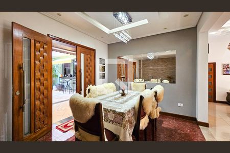 Sala de casa para alugar com 4 quartos, 350m² em Vila Arriete, São Paulo