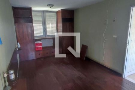 Casa à venda com 5 quartos, 330m² em Boa Viagem, Niterói
