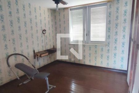 Casa à venda com 5 quartos, 330m² em Boa Viagem, Niterói