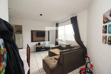 Sala de apartamento à venda com 2 quartos, 70m² em Partenon, Porto Alegre