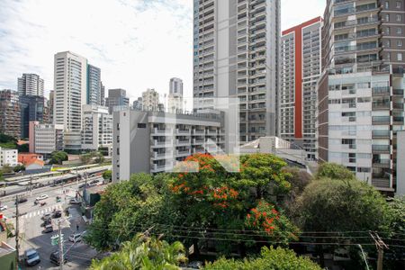 Vista do Quarto de apartamento para alugar com 2 quartos, 95m² em Sumaré, São Paulo