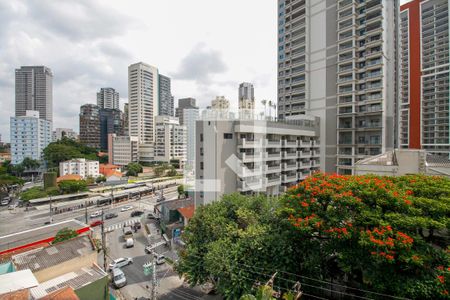 Vista da Sala de Estar de apartamento para alugar com 2 quartos, 95m² em Sumaré, São Paulo