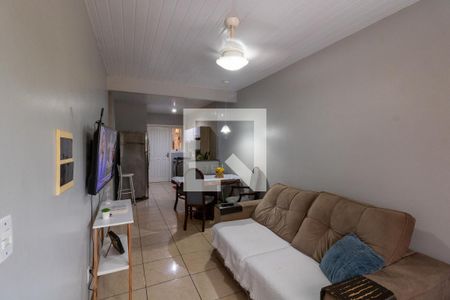 Sala de casa para alugar com 3 quartos, 79m² em Aberta dos Morros, Porto Alegre