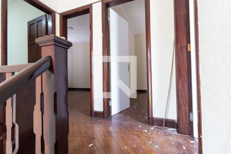 Acesso ao piso superior de casa para alugar com 5 quartos, 192m² em Pompeia, São Paulo