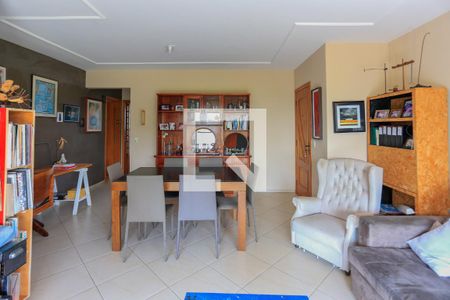 Sala de apartamento à venda com 3 quartos, 123m² em Vila Indiana, São Paulo