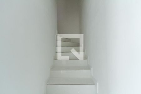 Escada de casa à venda com 3 quartos, 148m² em Vila Iris, São Bernardo do Campo