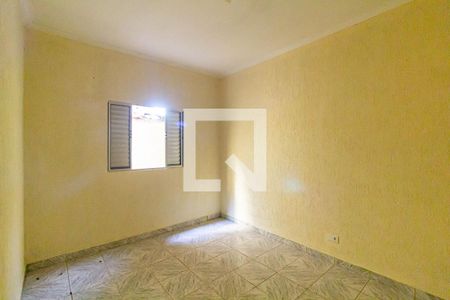 Quarto 1 de casa à venda com 1 quarto, 40m² em Jardim Casa Pintada, São Paulo