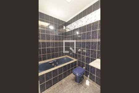 Banheiro da Suíte de casa à venda com 4 quartos, 348m² em Cidade Nova, Jundiaí