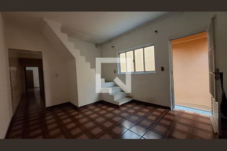 Sala de casa à venda com 2 quartos, 116m² em Jardim Ana Maria, Santo André