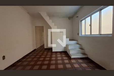 Sala de casa à venda com 2 quartos, 116m² em Jardim Ana Maria, Santo André
