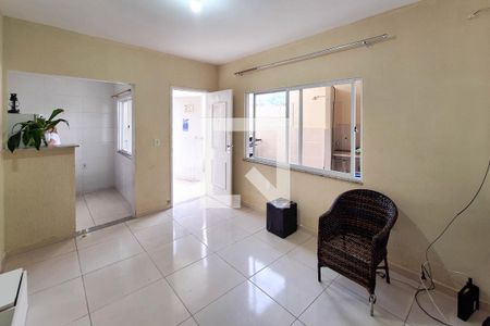 Sala de casa à venda com 2 quartos, 190m² em Marazul, Niterói