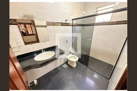Casa à venda com 3 quartos, 300m² em Alvorada, Contagem