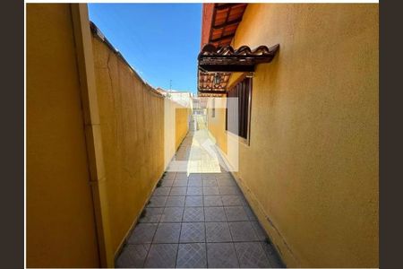 Casa à venda com 3 quartos, 300m² em Alvorada, Contagem