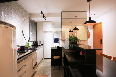 Sala de apartamento para alugar com 1 quarto, 50m² em Carmo, Belo Horizonte