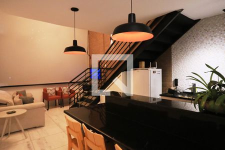 Sala de apartamento para alugar com 1 quarto, 50m² em Carmo, Belo Horizonte