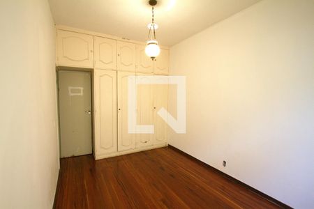 Quarto 1 de casa à venda com 5 quartos, 250m² em Coração Eucarístico, Belo Horizonte