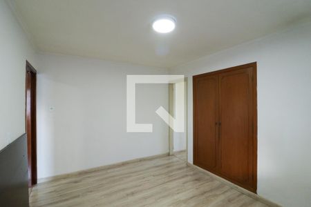 Quarto 1 de casa à venda com 4 quartos, 215m² em Vila Nova Cachoeirinha, São Paulo