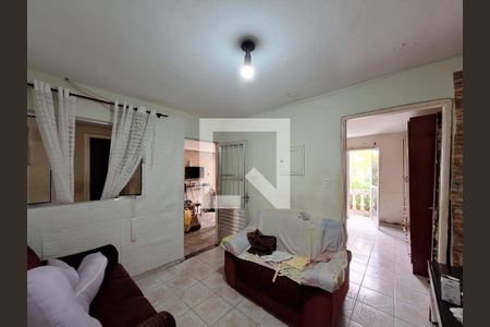 Sala de casa à venda com 2 quartos, 200m² em Vila Santa Maria, São Paulo