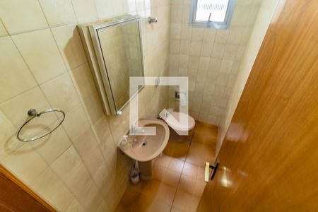 Lavabo de casa à venda com 3 quartos, 222m² em Vila Alexandria, São Paulo