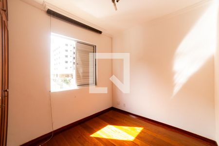 Quarto 2 de apartamento à venda com 3 quartos, 80m² em Lagoinha, Belo Horizonte