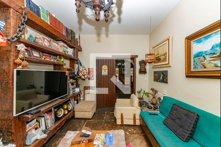 Sala 3 de casa à venda com 5 quartos, 316m² em Vila Paris, Belo Horizonte