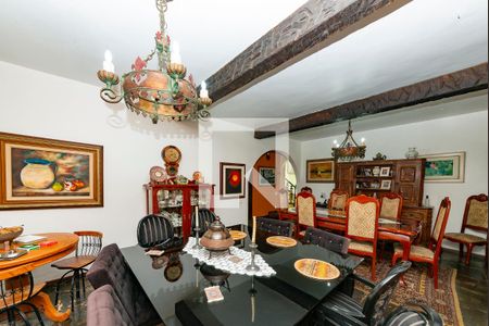 Sala 2 de casa à venda com 5 quartos, 316m² em Vila Paris, Belo Horizonte