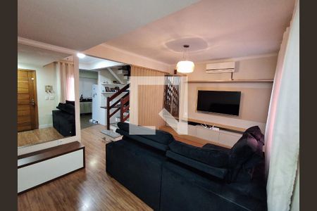 Sala de casa à venda com 3 quartos, 135m² em Igara, Canoas