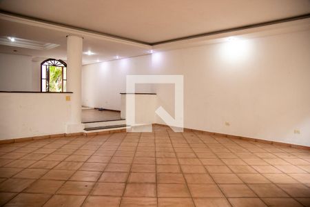 Sala de casa à venda com 3 quartos, 305m² em Granja Julieta, São Paulo