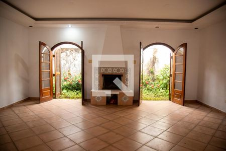 Sala de casa à venda com 3 quartos, 305m² em Granja Julieta, São Paulo