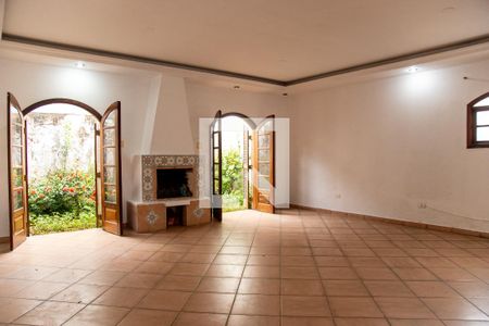 Sala de casa à venda com 3 quartos, 305m² em Granja Julieta, São Paulo