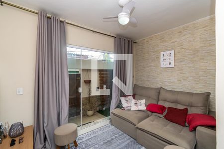 Sala de casa à venda com 2 quartos, 132m² em Vista Alegre, Rio de Janeiro