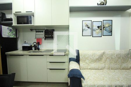 Sala de apartamento para alugar com 1 quarto, 37m² em Boca do Rio, Salvador