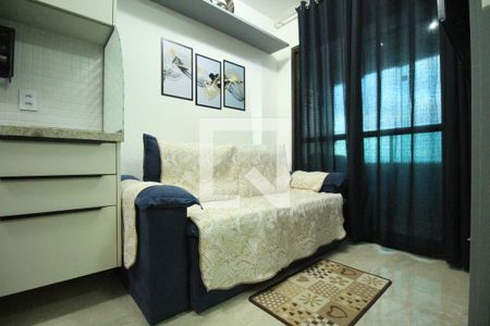 Sala de apartamento para alugar com 1 quarto, 37m² em Boca do Rio, Salvador