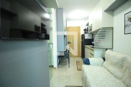 Sala de apartamento para alugar com 1 quarto, 37m² em Boca do Rio, Salvador