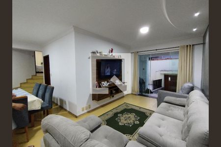 Sala de casa à venda com 3 quartos, 189m² em Vila Brasilio Machado, São Paulo