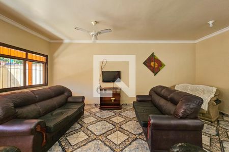 Sala 1 de casa para alugar com 7 quartos, 402m² em Jardim Guaiuba, Guarujá