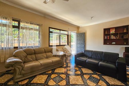 Sala 2 de casa para alugar com 7 quartos, 402m² em Jardim Guaiuba, Guarujá