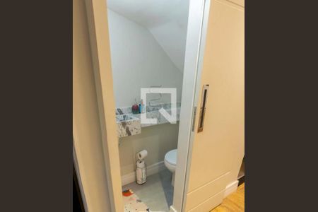 Lavabo de casa de condomínio para alugar com 3 quartos, 140m² em Sacomã, São Paulo