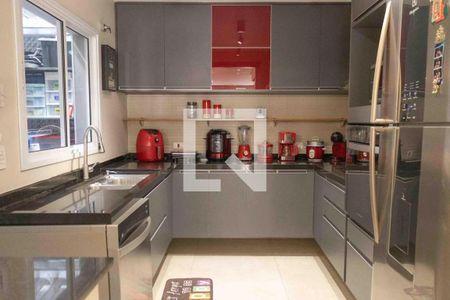 Cozinha de casa de condomínio para alugar com 3 quartos, 140m² em Sacomã, São Paulo