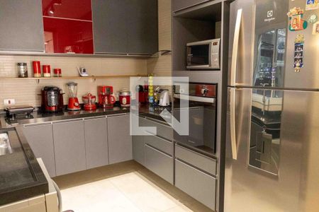Cozinha de casa de condomínio para alugar com 3 quartos, 140m² em Sacomã, São Paulo