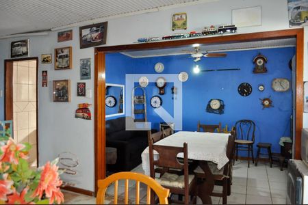 sala de casa à venda com 3 quartos, 150m² em Coronel Aparicio Borges, Porto Alegre