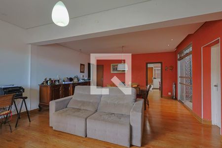 Sala de casa à venda com 3 quartos, 399m² em São Pedro, Belo Horizonte