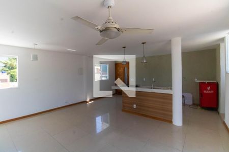 Sala e Cozinha de apartamento à venda com 2 quartos, 140m² em Piratininga, Niterói