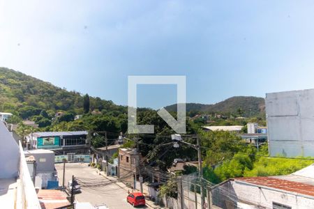 Vista da Sala de apartamento à venda com 2 quartos, 140m² em Piratininga, Niterói