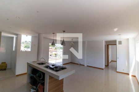 Sala de apartamento à venda com 2 quartos, 140m² em Piratininga, Niterói
